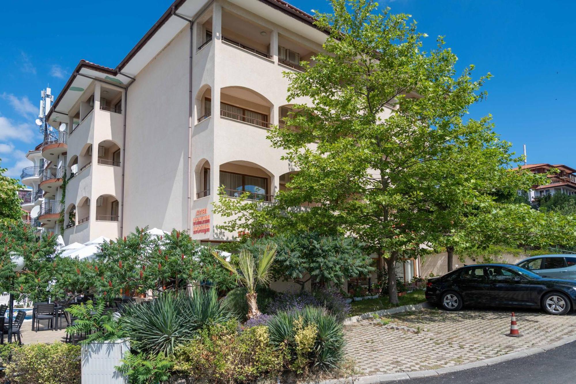 Hotel Sea Vista Sveti Vlas Exterior photo
