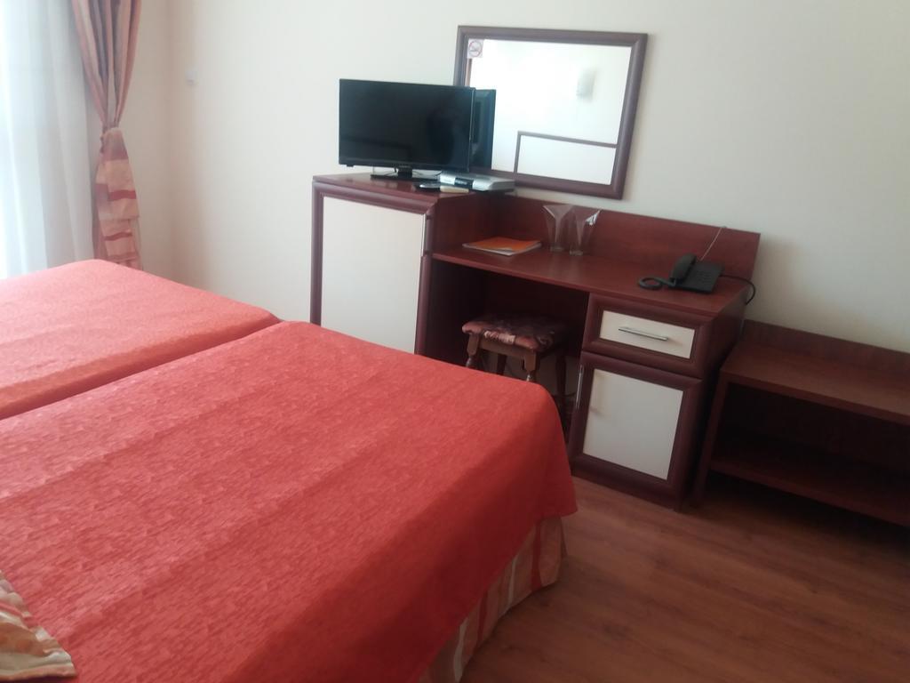 Hotel Sea Vista Sveti Vlas Exterior photo